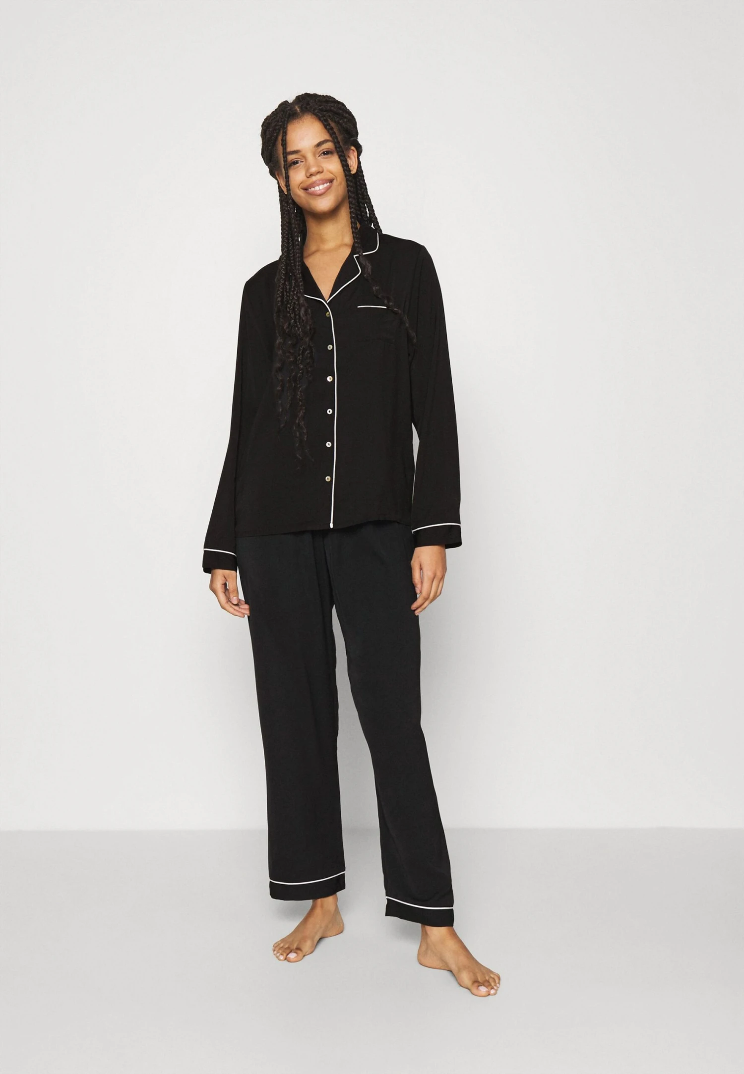 Anna Field Pyjama - Black 2 Anna Field Pyjama - Black – Image 2