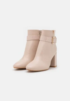 Anna Field Boots À Talons - Beige -Anna Field Boutique 352c3f632619494b859e6fdc744b8a97 scaled