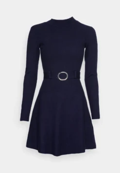 Anna Field Crew Ausschnitt Mini Strickkleid Mit Gürtel - Robe Pull - Dark Blue 8 Anna Field Crew Ausschnitt Mini Strickkleid Mit Gürtel - Robe Pull - Dark Blue -Anna Field Boutique 8531c6d8030846db913342406954022d scaled