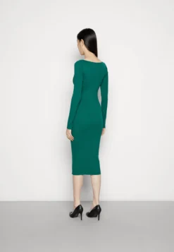 Anna Field V Ausschnitt Bodycon Midi Strickkleid - Robe Fourreau - Green 8 Anna Field V Ausschnitt Bodycon Midi Strickkleid - Robe Fourreau - Green -Anna Field Boutique 86498fc4944c4db0b34bd9ac985567e6 scaled