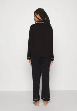 Anna Field Pyjama - Black 10 Anna Field Pyjama - Black -Anna Field Boutique de48a9cc214b41d59ff715b1da2f3717 scaled