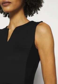 Anna Field Robe Fourreau - Black -Anna Field Boutique e82baae43a1742bcaf6c3d43d310ee2a scaled